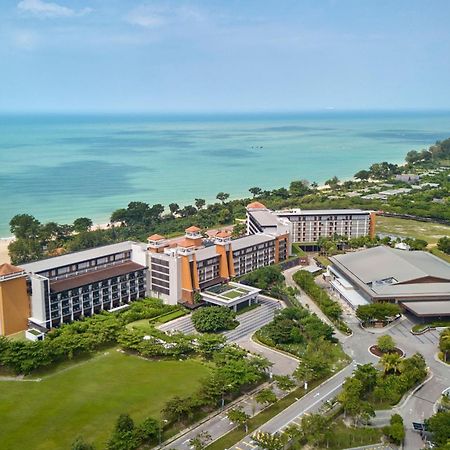 The Westin Desaru Coast Resort Eksteriør billede The Royal Paradise Hotel and Spa