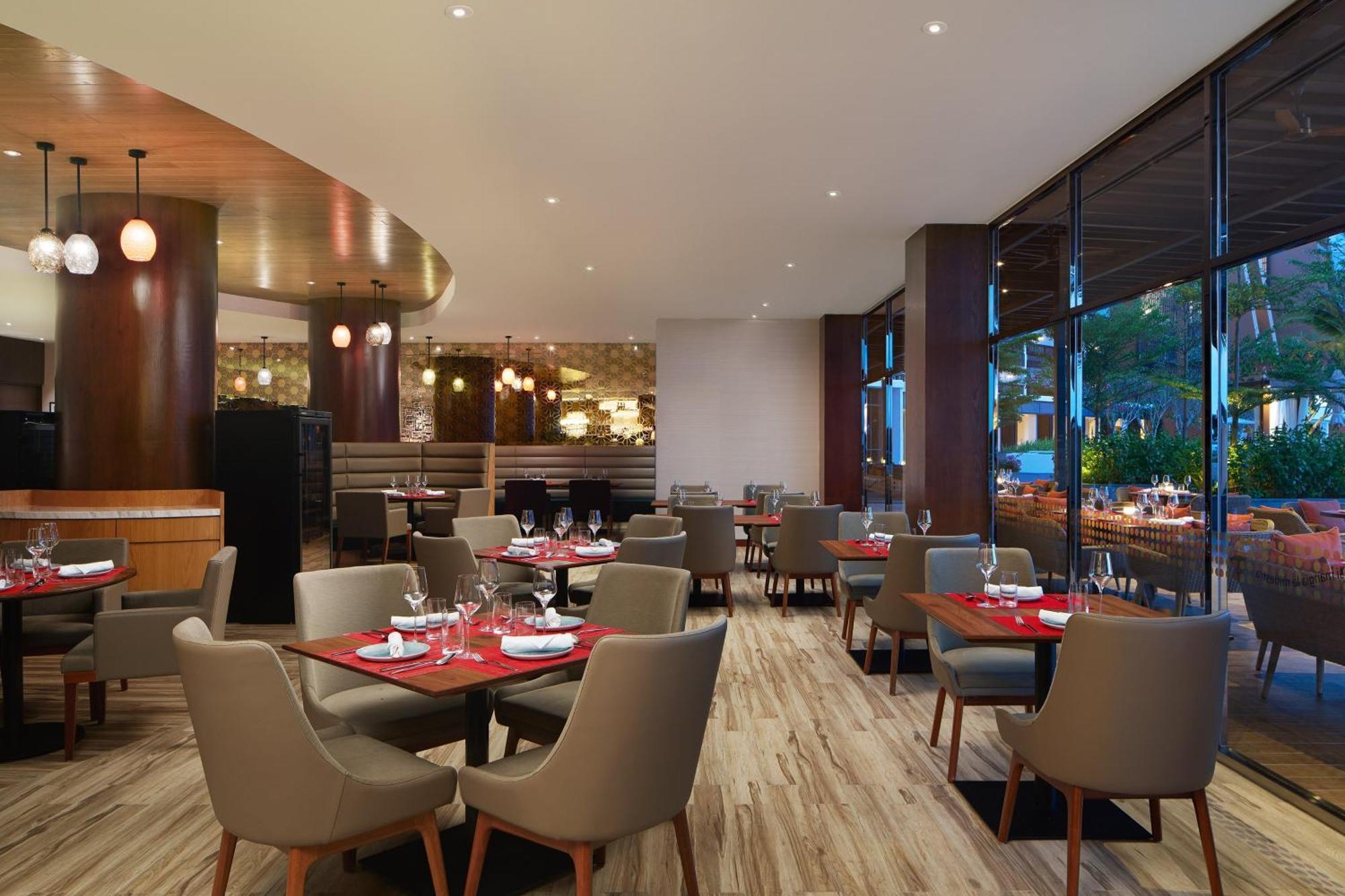 The Westin Desaru Coast Resort Eksteriør billede The interior of the restaurant