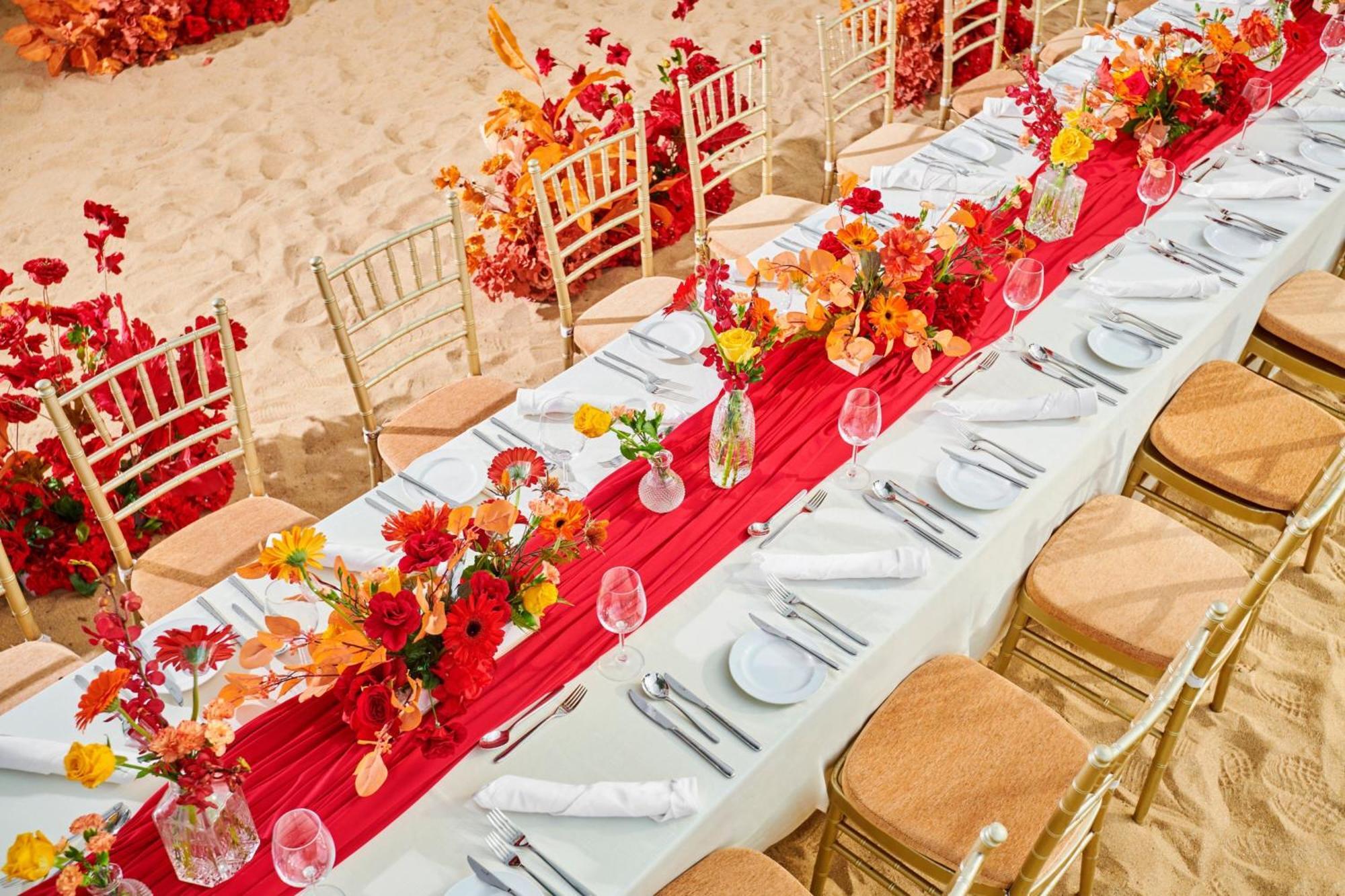 The Westin Desaru Coast Resort Eksteriør billede A table runner