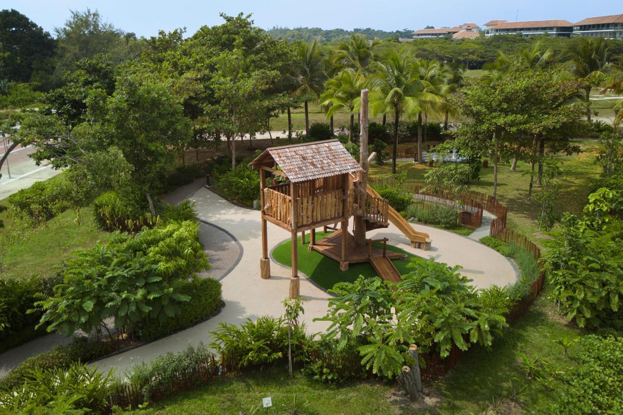 The Westin Desaru Coast Resort Eksteriør billede The Children's Forest
